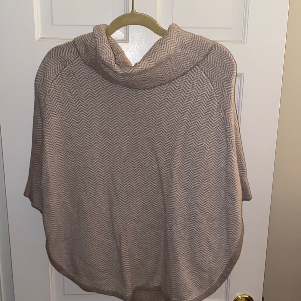 Cute Loft poncho!